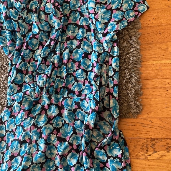 Zara Blue Floral Balloon Sleeve Faux Wrap Mini Dress- Bloggers Fave Size Medium - Picture 15 of 16